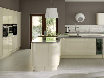 Fitted kitchen shown in Strada Ivory